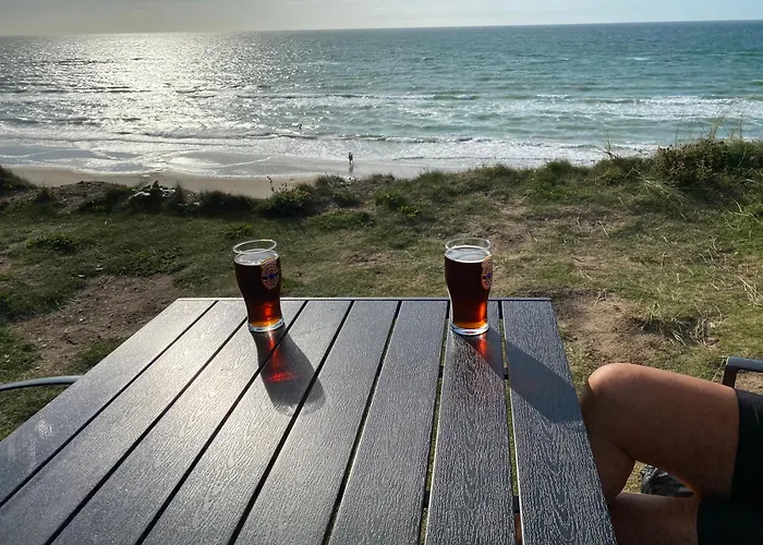 Large With Balcony At The Edge Of The Forest منزل للإقامة Løkken